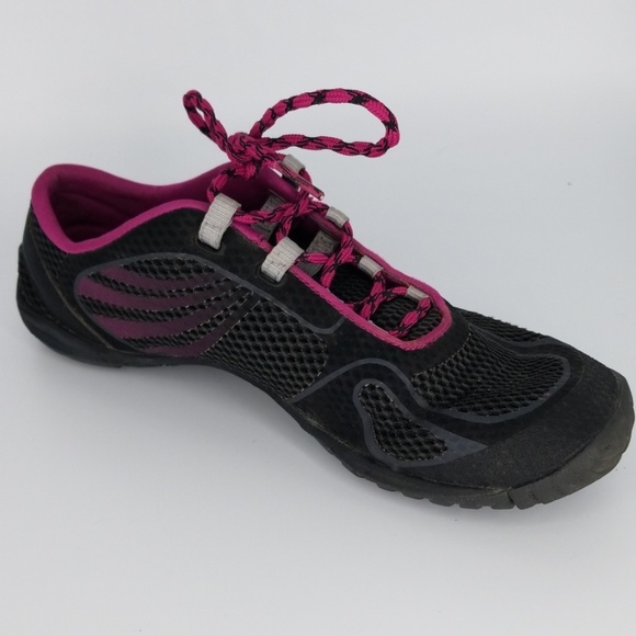 vibram running shoes